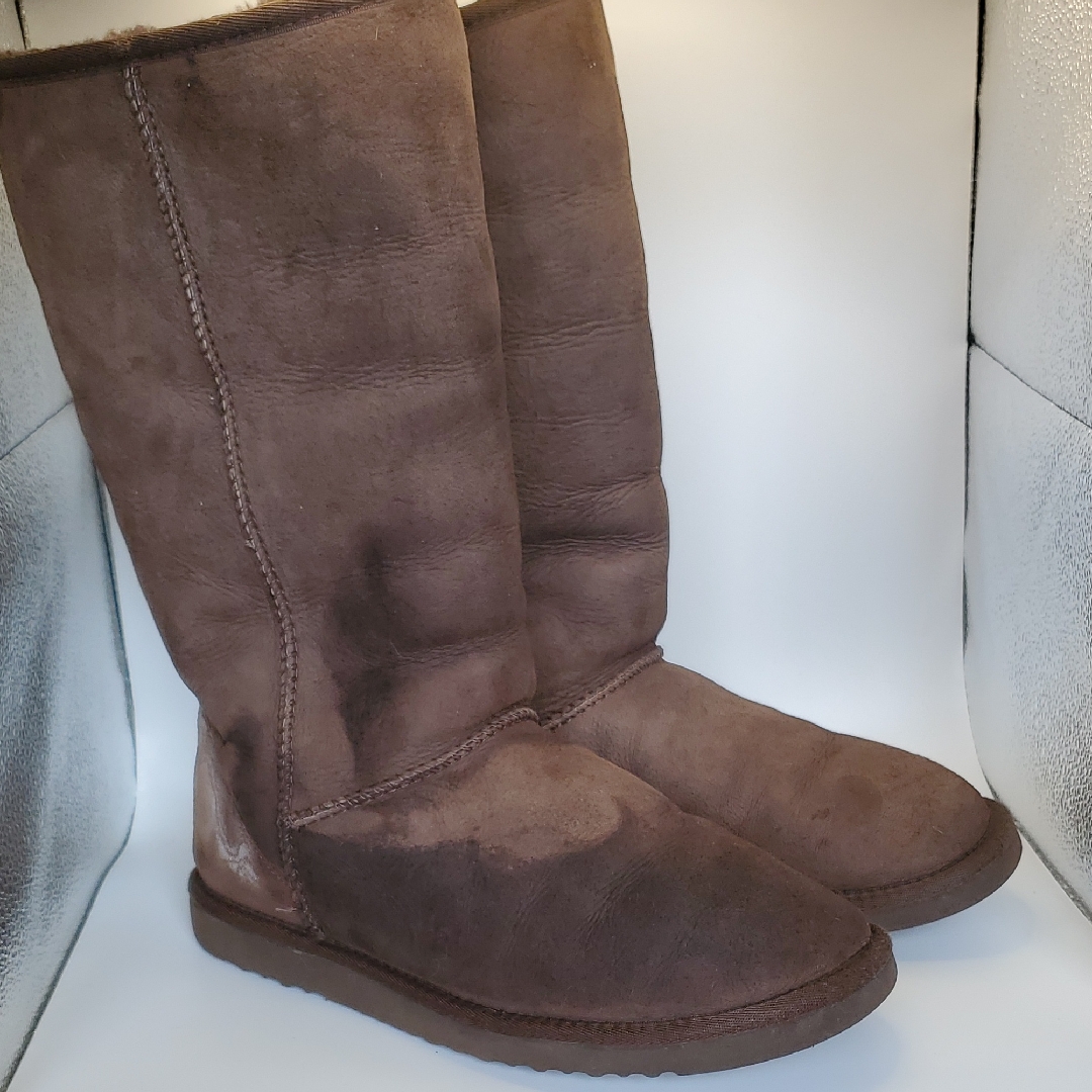 Ugg Australia Classic Tall Womens Size 9